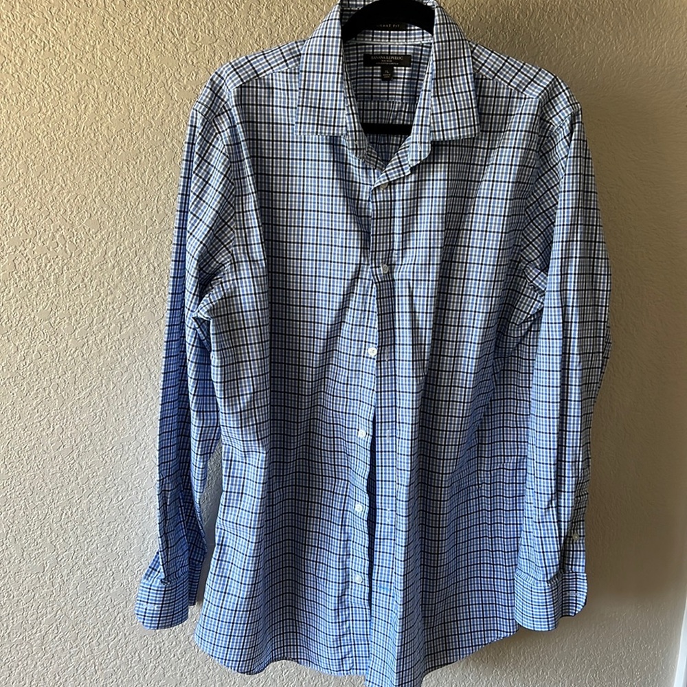 Banana Republic Grant fit non-iron 100% cotton stretch men’s shirt